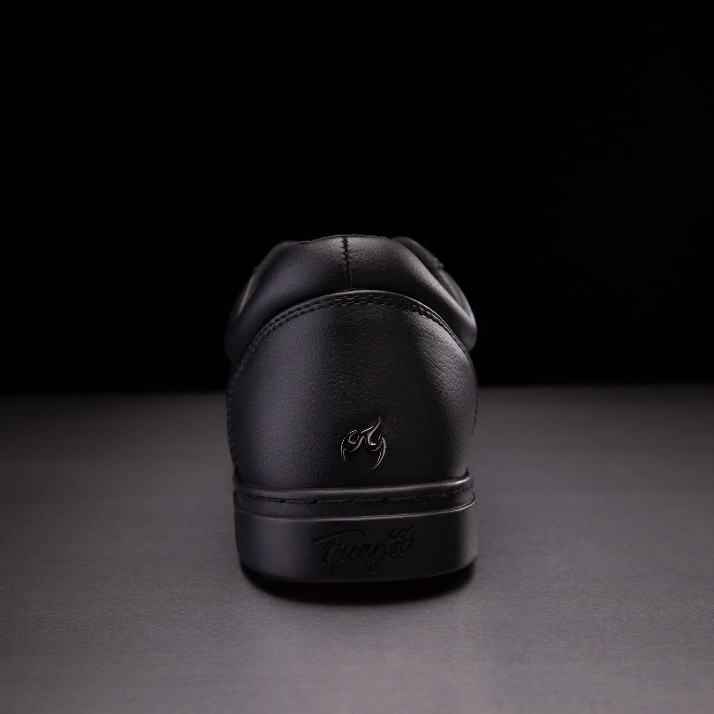 All-black Low-top - Image 7