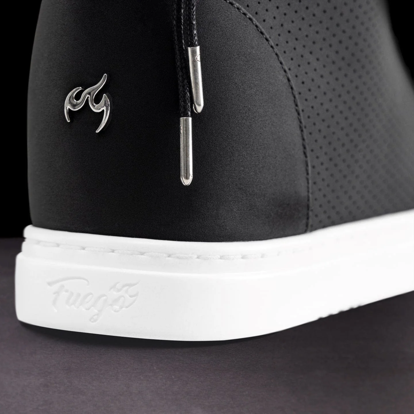 Black Wedge - Image 7