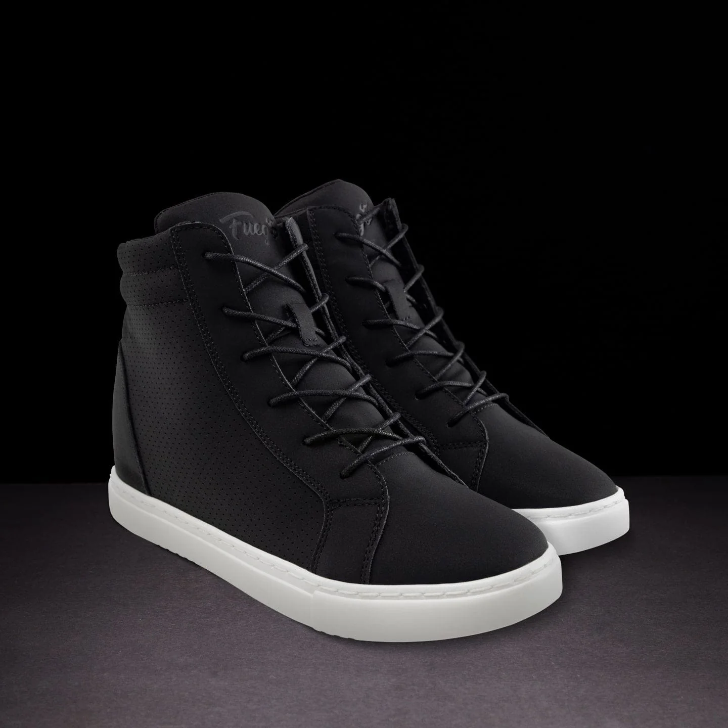 Black Wedge - Image 8