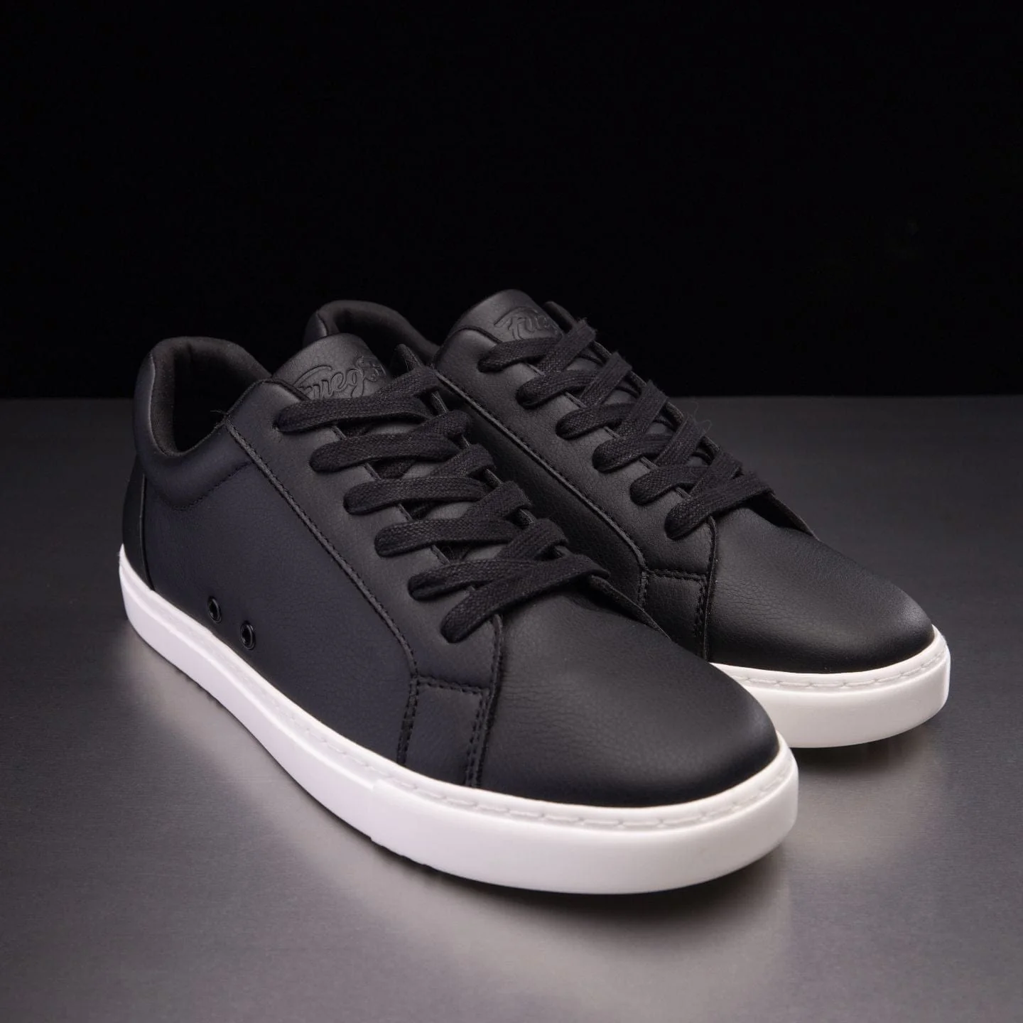Black Low-top - Image 5