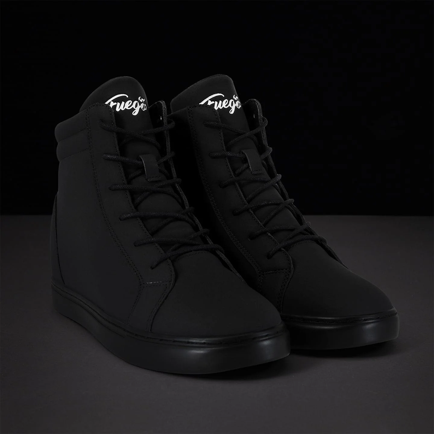 All-black Wedge - Image 8