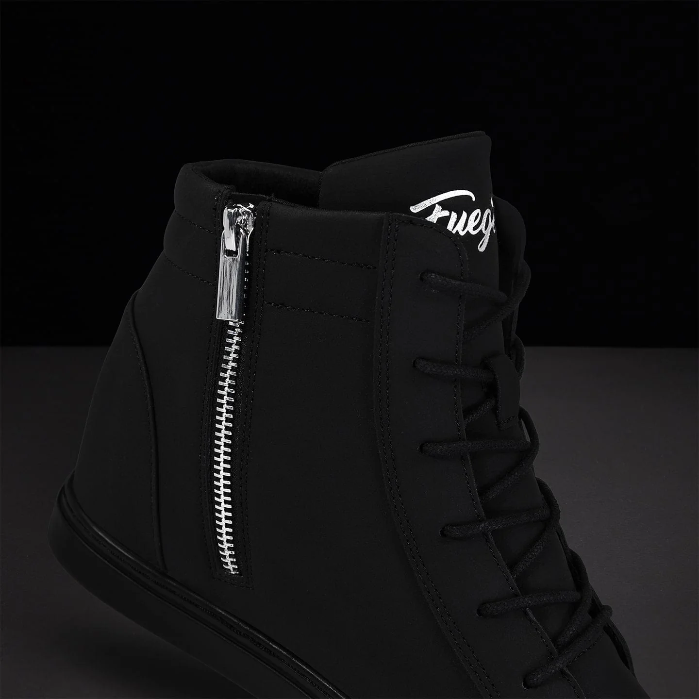All-black Wedge - Image 9