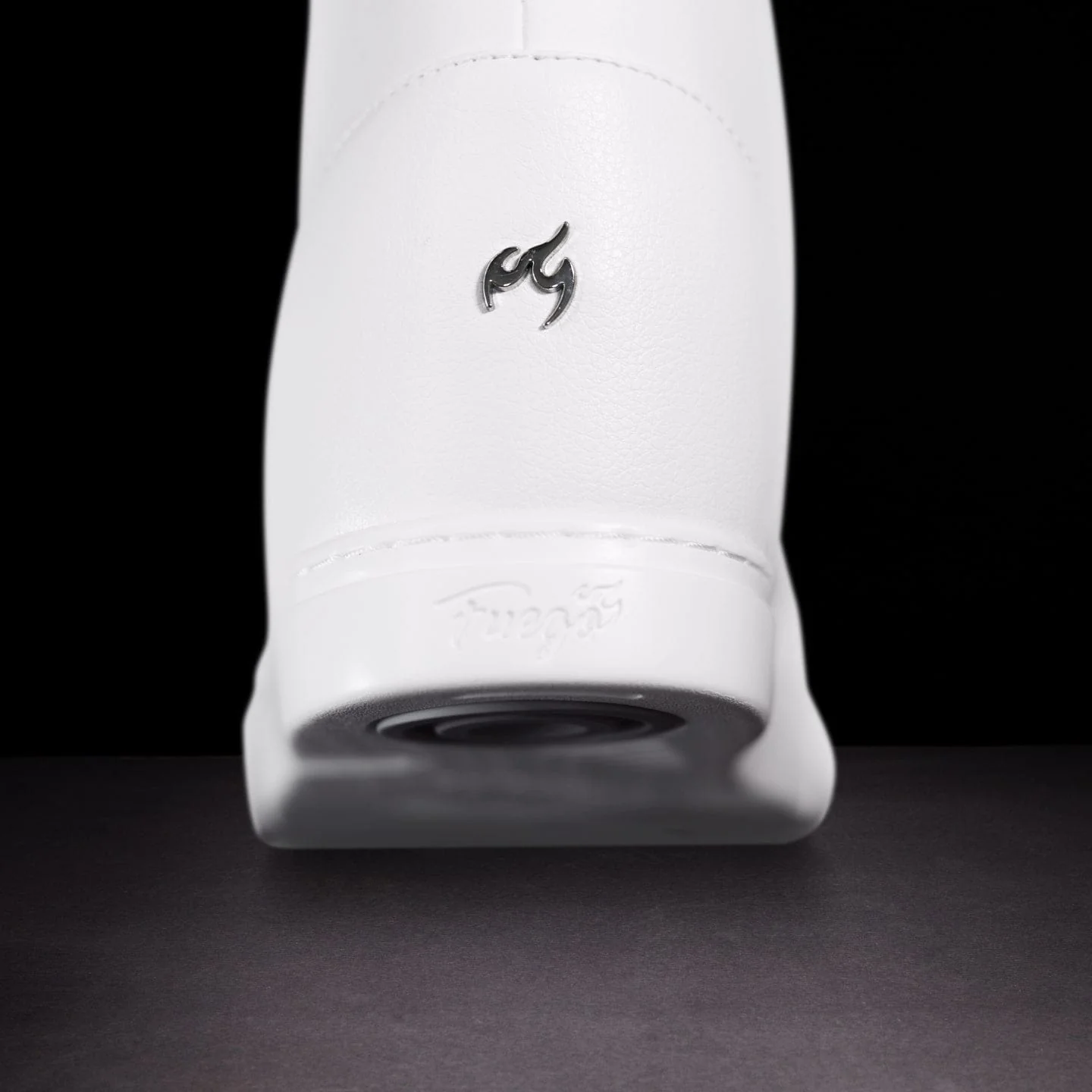 White Wedge - Image 10