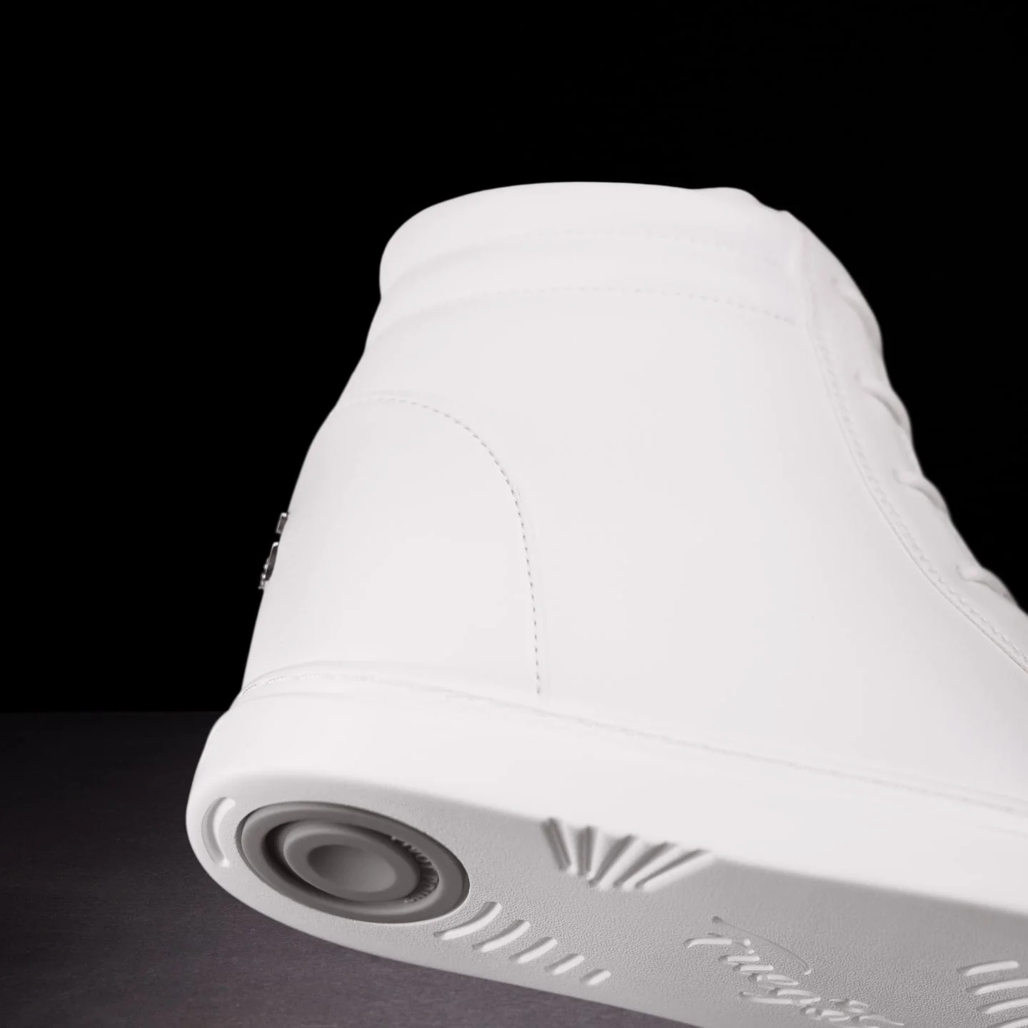 White Wedge - Image 9